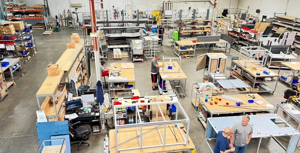 Workstations & fixtures — Industrial T-slot profiles application