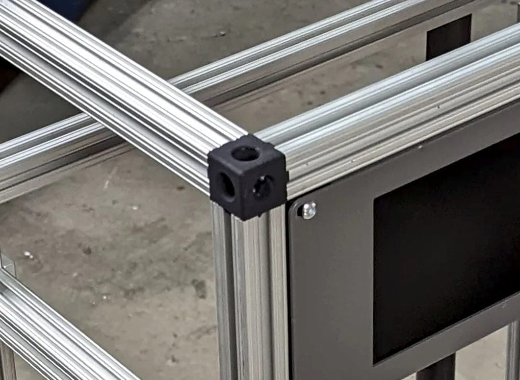 Conveyors & carts — Industrial T-slot profiles application
